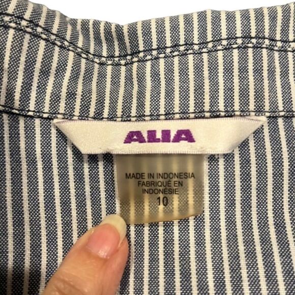 Alia Women's Striped Chambray Button Vest Size 10 - Picture 6 of 9